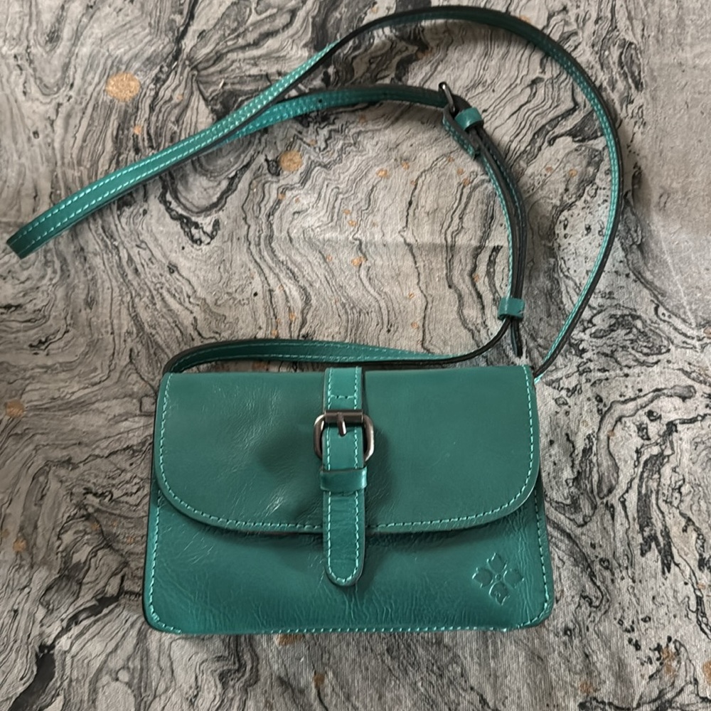 Patricia Nash small Torri in Aqua. New without tag.